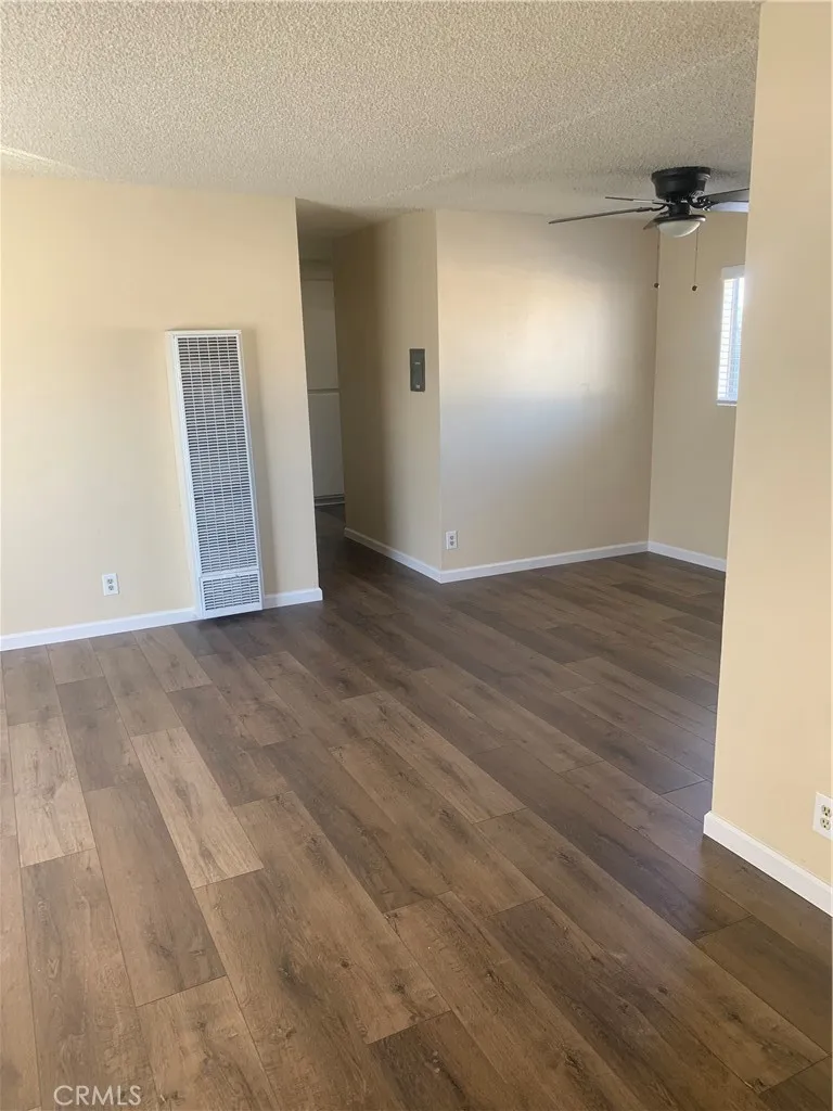 21834 Belshire Avenue 2, Hawaiian Gardens, California 90716 home-pic-6